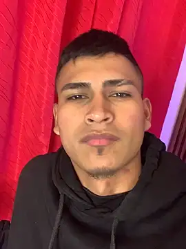 Emiliano Reyes online show from July 17, 2:41 am