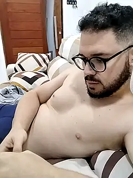 Snapshot of Branquinhowm chatting on October 22, 1:20 am Branquinhowm online show from October 22, 1:20 am