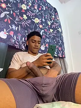 liam Brooks9 online show from February 3, 7:08 pm