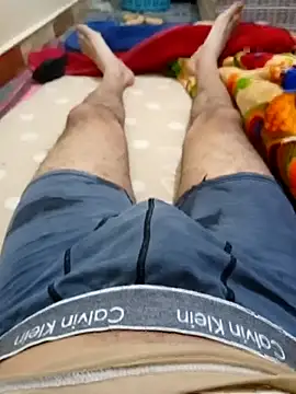 wivolove online show from April 15, 10:53 pm