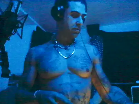 alphacloudGod online show from February 26, 10:16 am