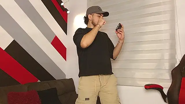 Zac Golden online show from February 27, 1:23 pm