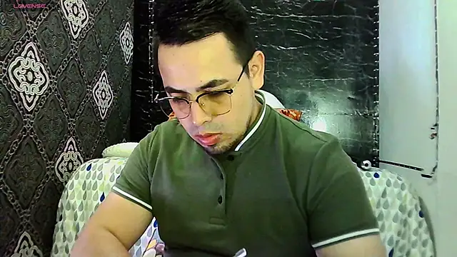 Ethan quill online show from November 30, 11:07 pm