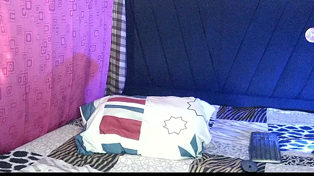 ReferredArtwork online show from November 18, 7:28 pm