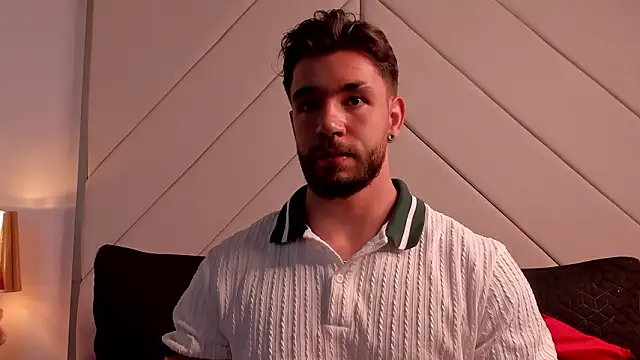 JACKSON STIFLER online show from March 1, 11:15 pm