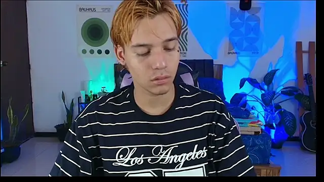 Habel  moretti online show from February 9, 6:34 pm