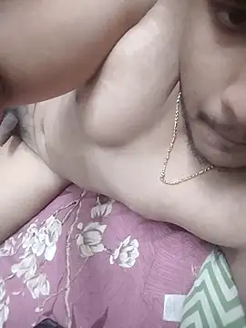 niiksvinz online show from March 19, 1:14 pm