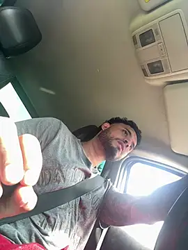 AUSTINN TORRES online show from March 31, 3:03 pm