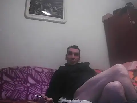 alin42xx online show from December 5, 6:31 am