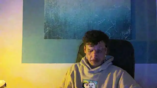 PitchyActive online show from April 5, 1:57 am