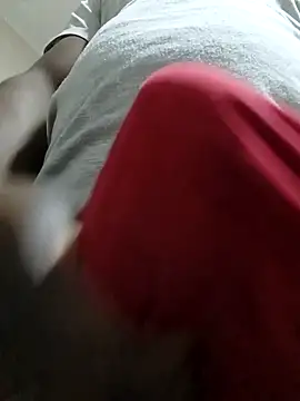 shoodly99 online show from April 24, 2:47 am