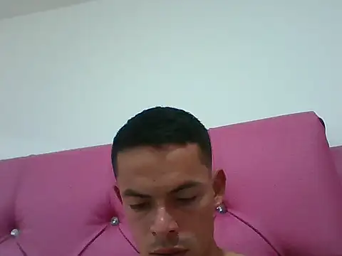 yesidhotxx online show from October 28, 5:04 pm