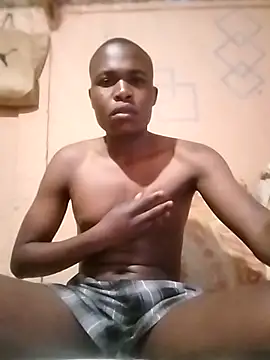 Reajune2001 online show from October 30, 1:45 pm