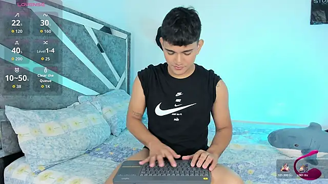 niall falconn online show from December 2, 1:03 pm