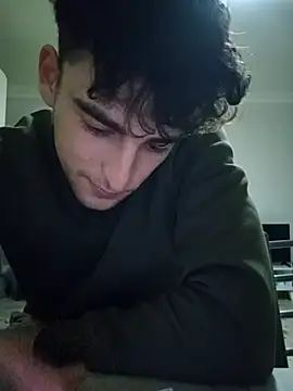 yasinesra757  online show from April 2, 8:38 pm