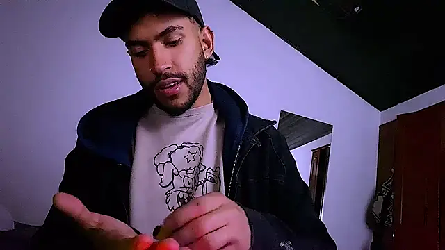 3v1l online show from July 16, 4:52 am
