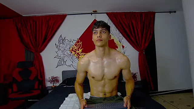 AlessioVitale online show from January 14, 12:21 pm