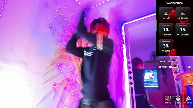 Leo Glow online show from January 16, 1:58 pm