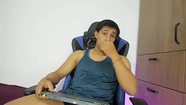 dorman boy online show from December 19, 2:30 am