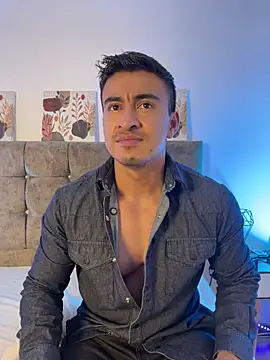 Chris Clarck online show from March 18, 7:17 pm