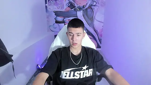 Aleck Boy online show from November 24, 7:04 pm