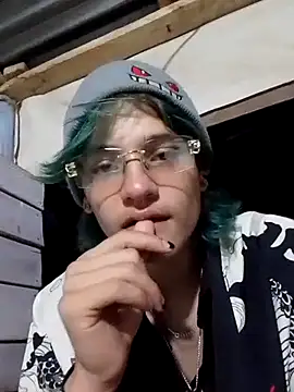 StripDarkPhonk online show from November 9, 2:37 am