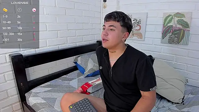 Sweet Dust online show from November 20, 7:12 pm