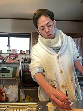 ippei0001 online show from February 3, 4:10 am