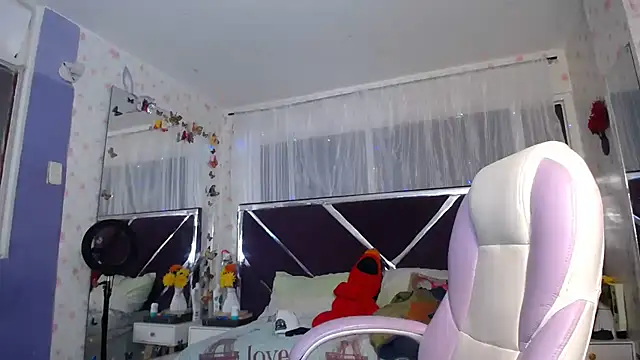 Santy bigcock 01 online show from July 20, 12:40 pm