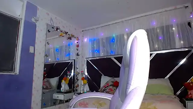 Santy bigcock 01 online show from July 27, 12:12 pm