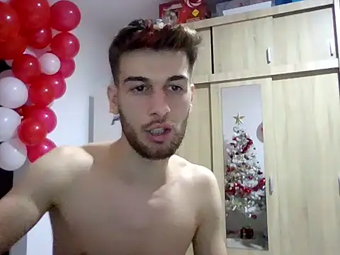 nikolasnik50 online show from December 21, 4:37 pm