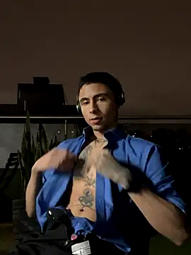 PiperrCry online show from November 17, 4:59 am