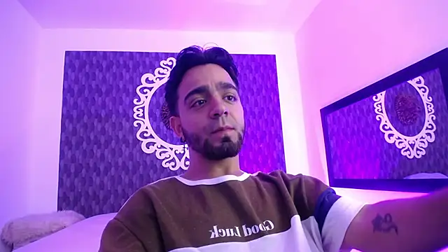 Dereck Jhonsonn online show from November 14, 8:43 pm