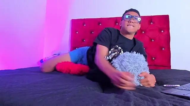 King Ares1 online show from November 23, 6:41 pm