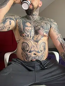 VenomHeat online show from November 14, 8:10 pm