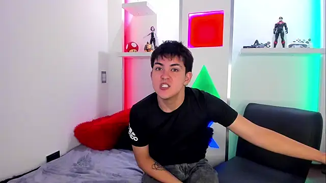 Valentin X online show from November 24, 8:10 pm