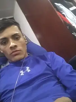 HotLatinoX online show from December 3, 9:26 am