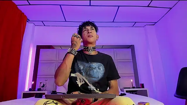 Maximo king25 online show from November 16, 4:25 am