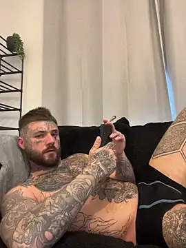 magicmichaell online show from May 30, 4:40 pm