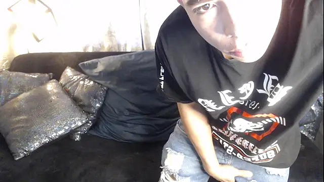 Aaron foxx1 online show from November 18, 12:42 pm