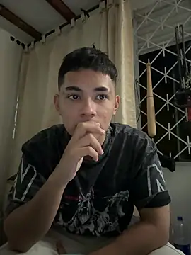 Santiagooo1233 online show from February 15, 12:06 am