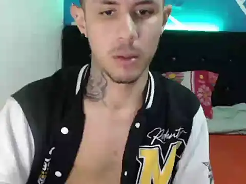 damiansexyboy69 online show from November 14, 6:16 am