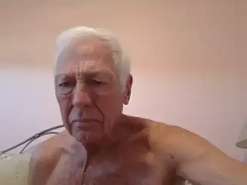 Snapshot of capttp chatting on October 27, 2:41 pm capttp online show from October 27, 2:41 pm