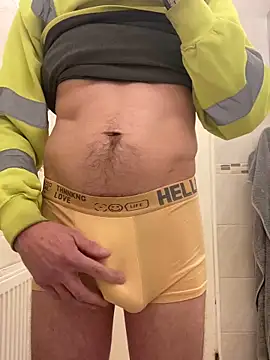 funguy19782 online show from December 4, 6:15 pm