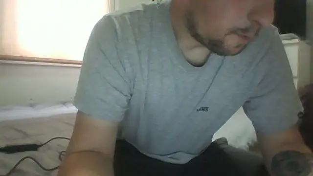 JtkoH2204 online show from June 25, 11:37 am
