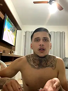 Ryanzl017 online show from November 18, 9:50 pm