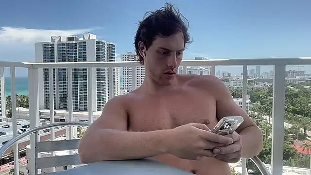 alex islivee online show from July 7, 6:11 pm