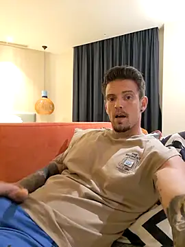 Mystery Mark online show from April 1, 2:58 pm