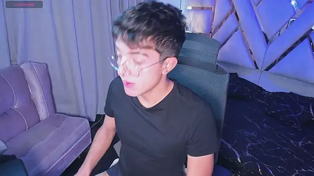 sayronvg online show from November 21, 12:26 pm