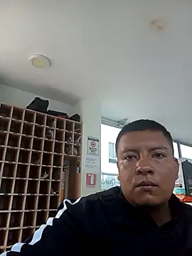 Jeison0323 online show from March 26, 5:50 pm